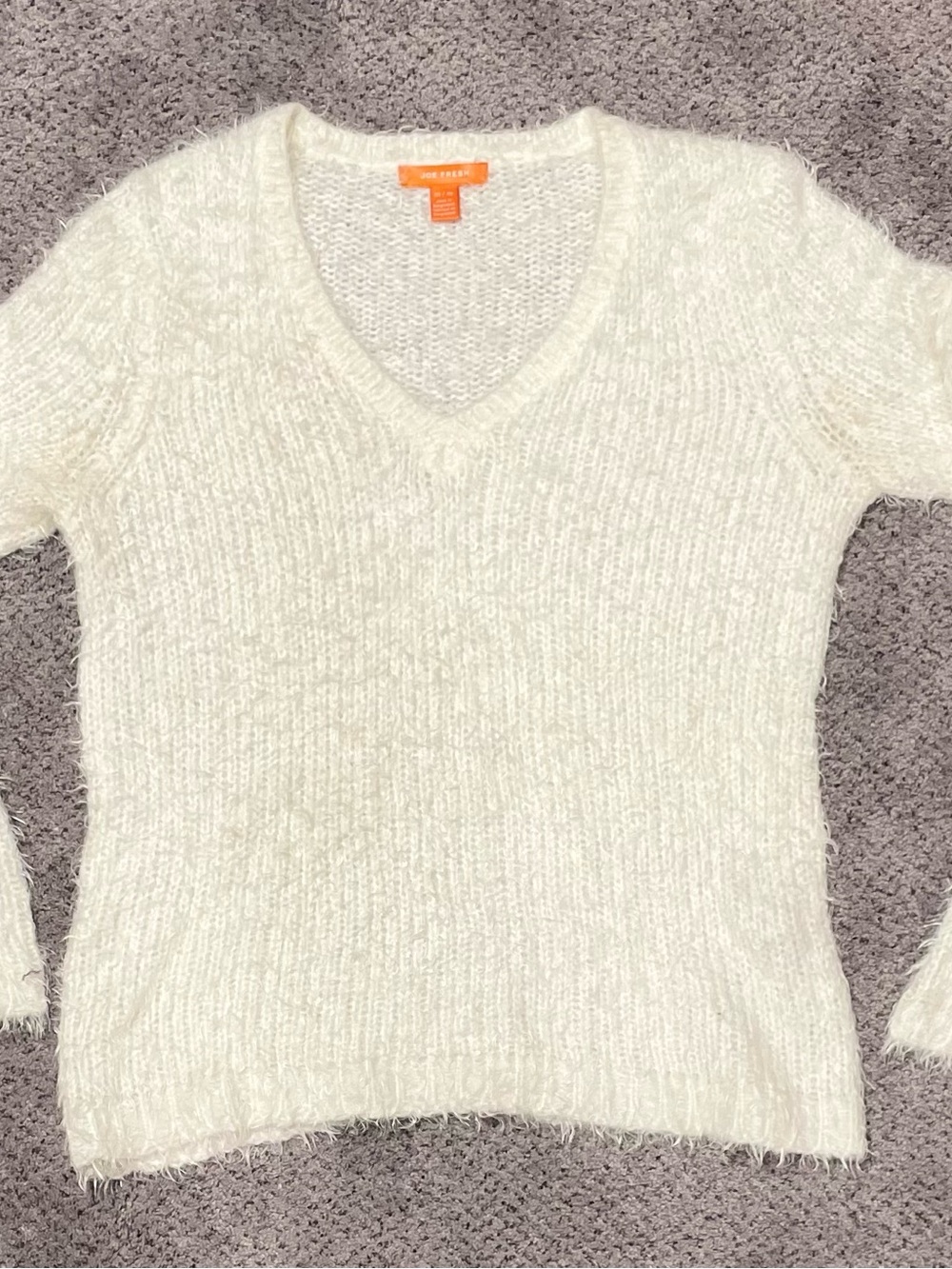 Joe Fresh White Fuzzy Knit V-Neck Sweater M